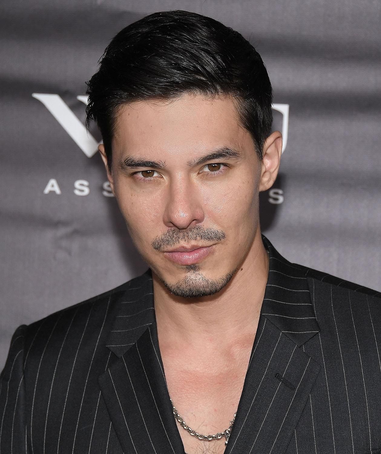 Lewis Tan - Jawline and Facial Structure